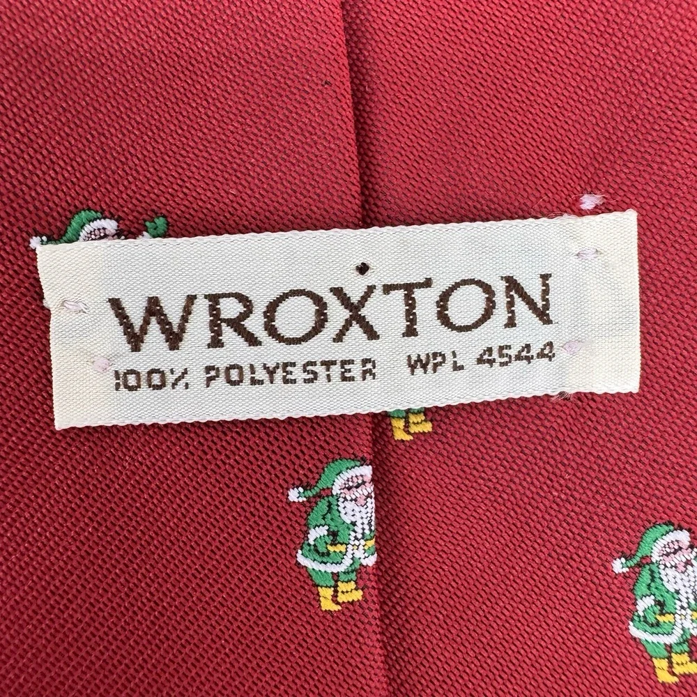 Wroxton Men's Tie Red Green Santas Christmas Santa Claus Festive Necktie - Picture 2 of 3
